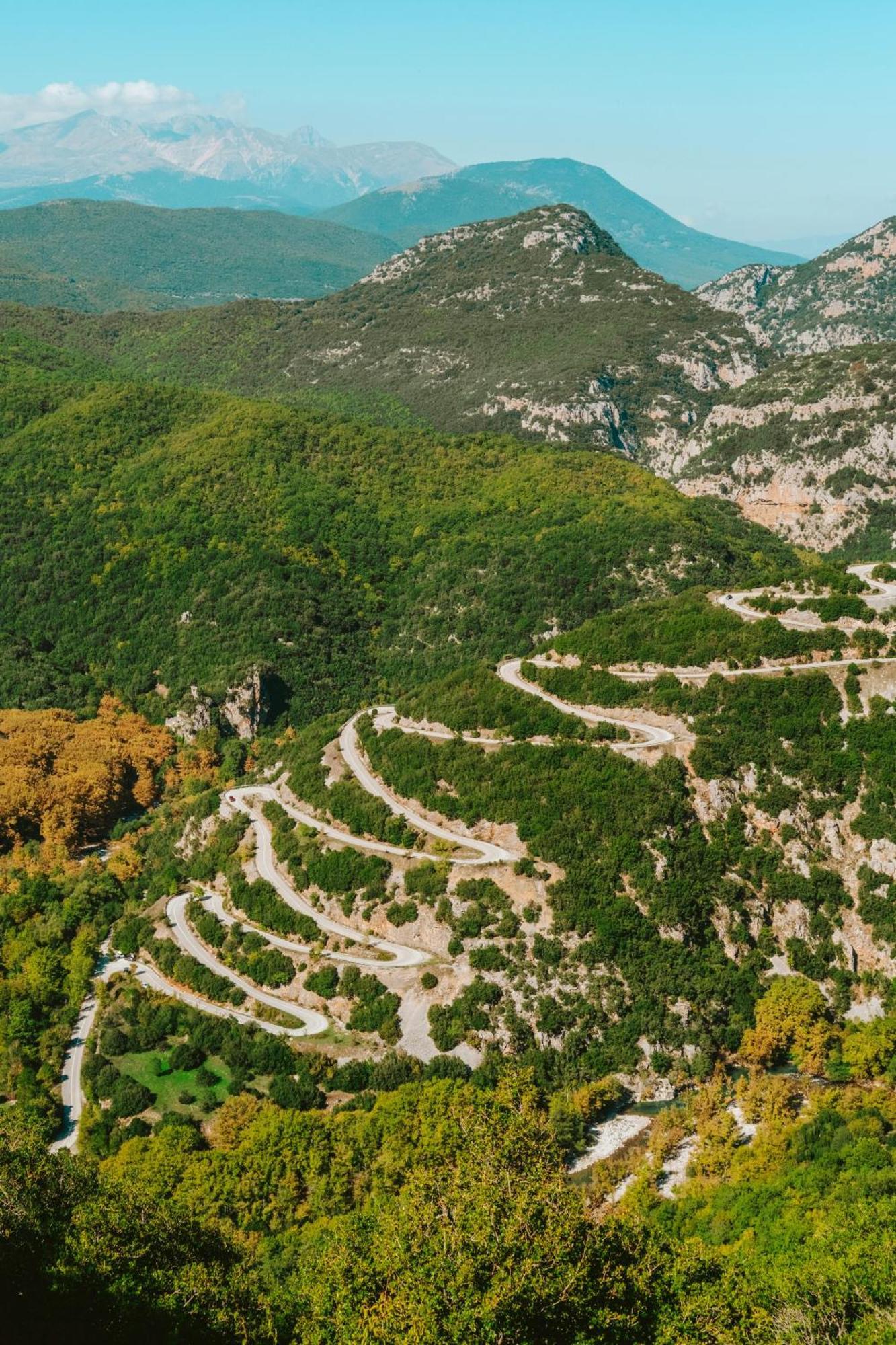"Apeiros Chora" Hotel, Zagori Kato Pedina エクステリア 写真